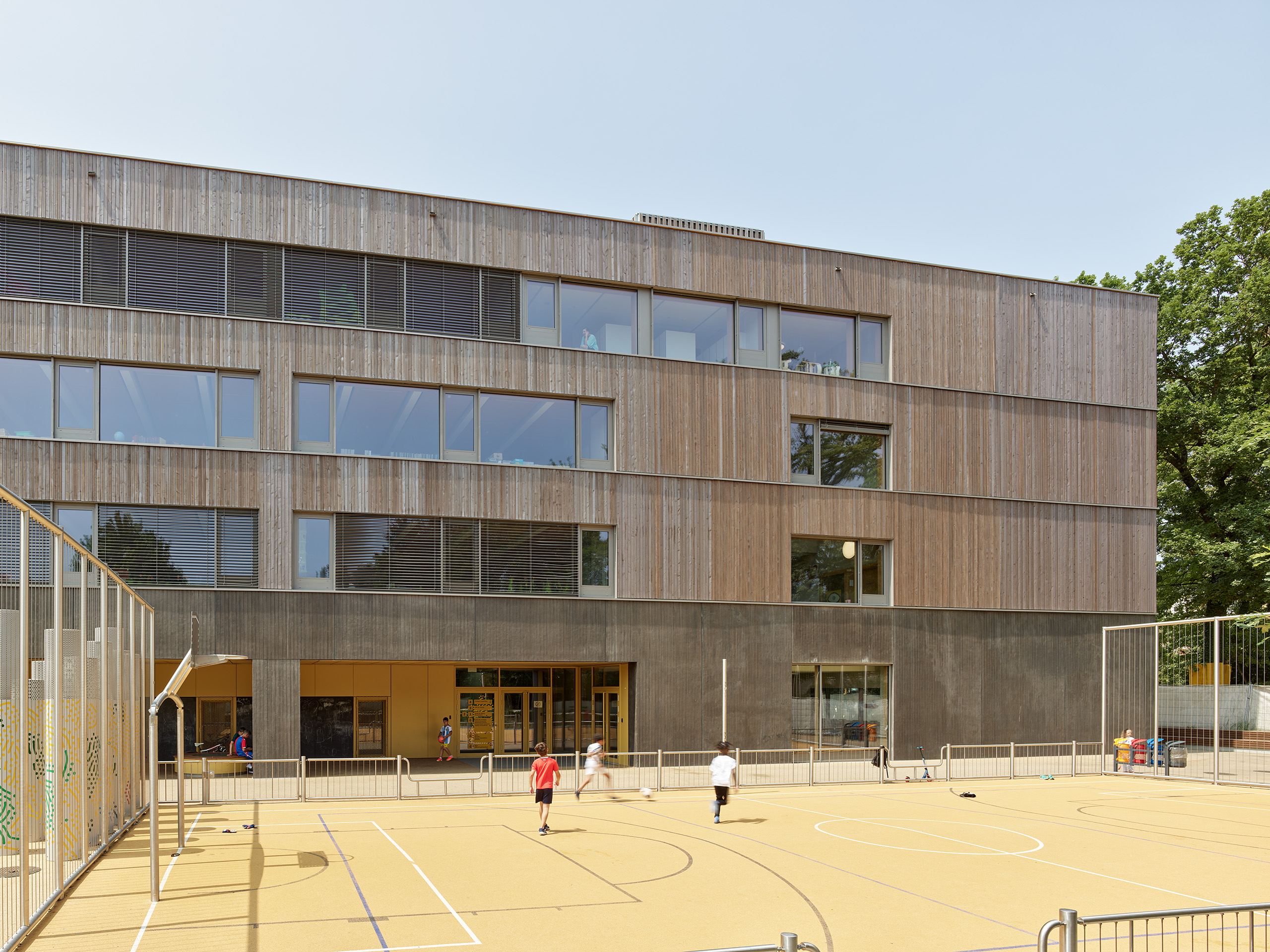 Ahp0090 AIQ4 017995 J2560